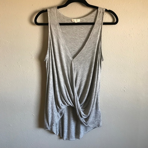 silence + noise Tops - Silence + Noise V-neck Gray Hi-Low Knit Tank S